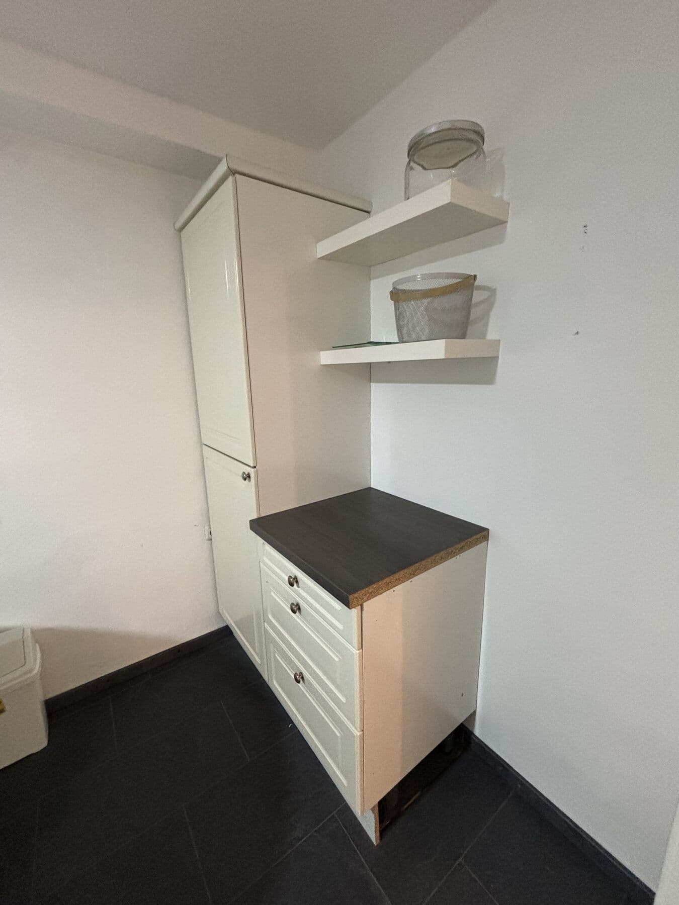 Wohnung mit Terrasse direkt an der Autobahn in Eching, Foto 4 von 10